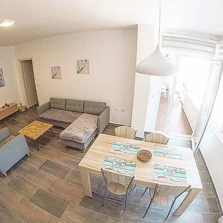 Savita 2 Appartement